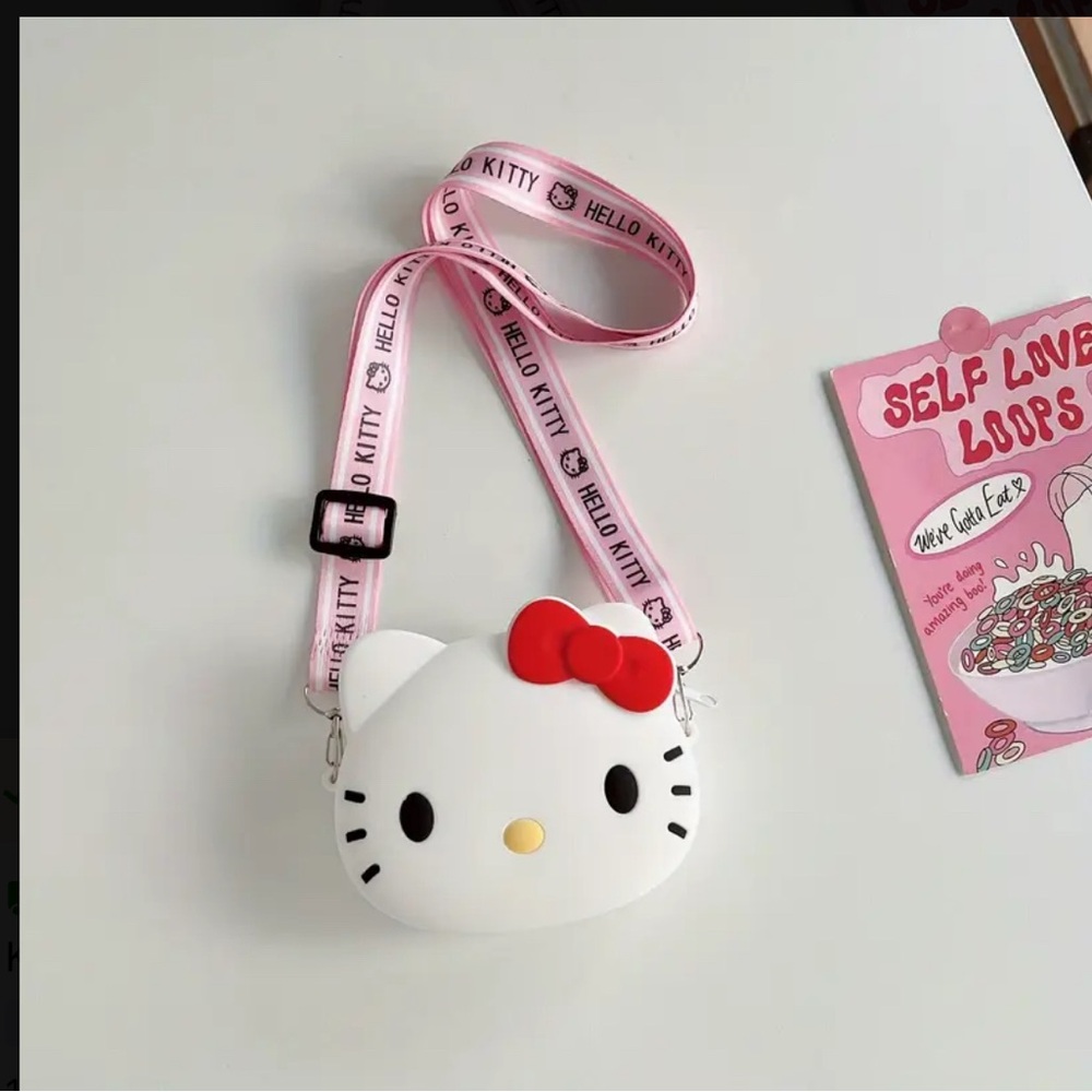 Hello Kitty Crossbody Bag with Red Bow- NEW